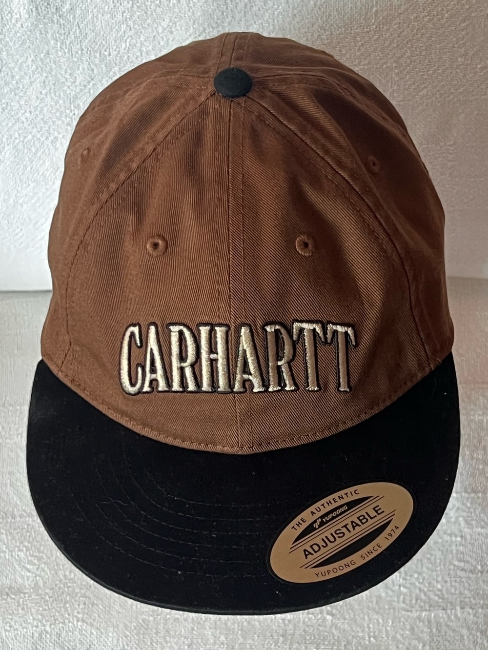 Carhartt work In Progress-brown and black baseball cap DEADSTOCK